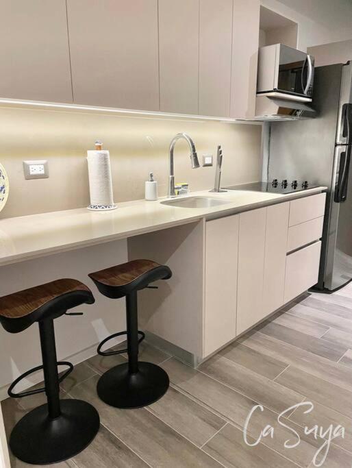 Casuya Airali Apartments With Heated Pool, Gym In City Center Guatemala City Ngoại thất bức ảnh